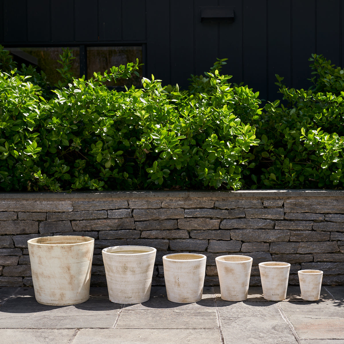 Bloomist Basic Planter, White Patina | Heirloom Boulevard