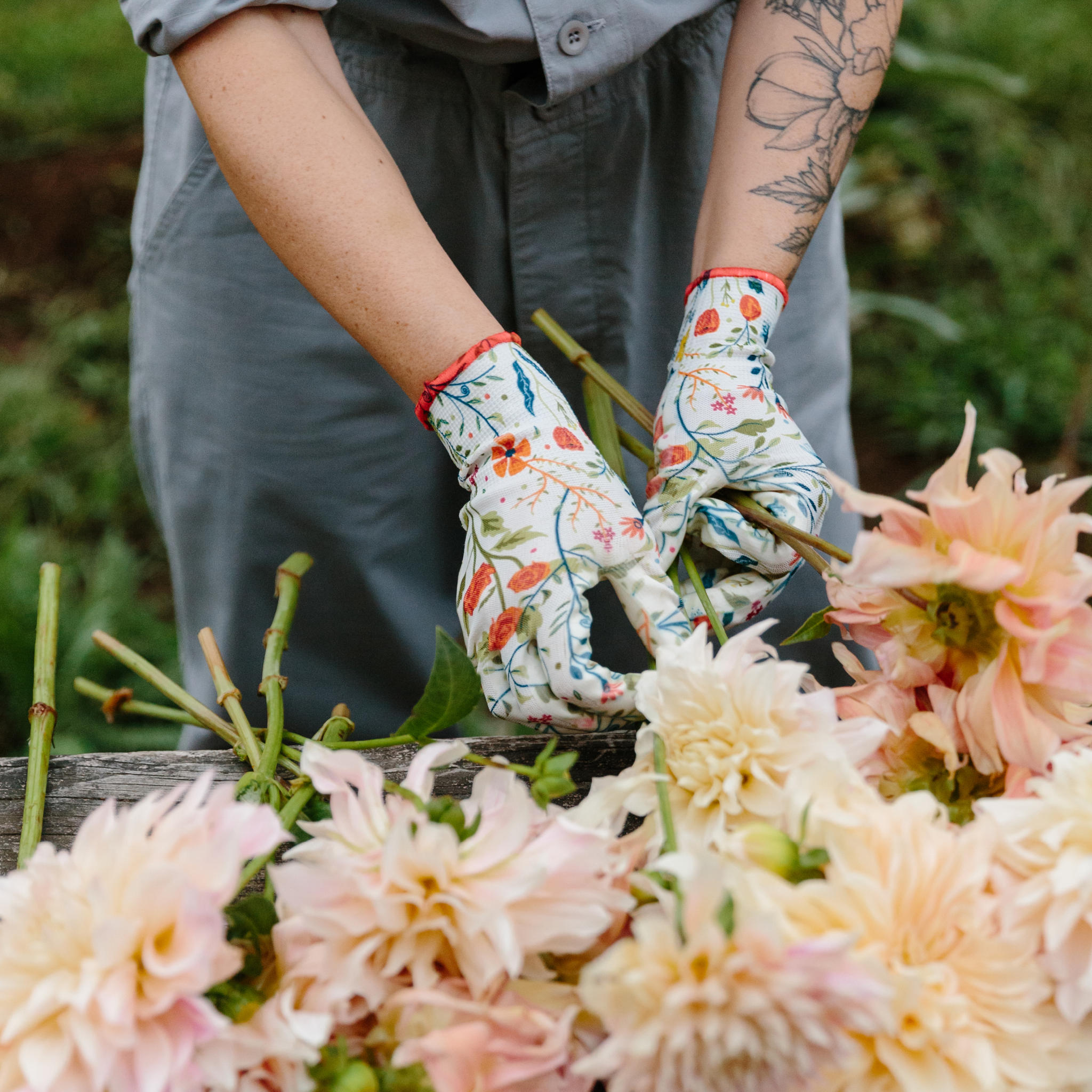 Womanswork Nitrile Weeder Gloves | Heirloom Boulevard