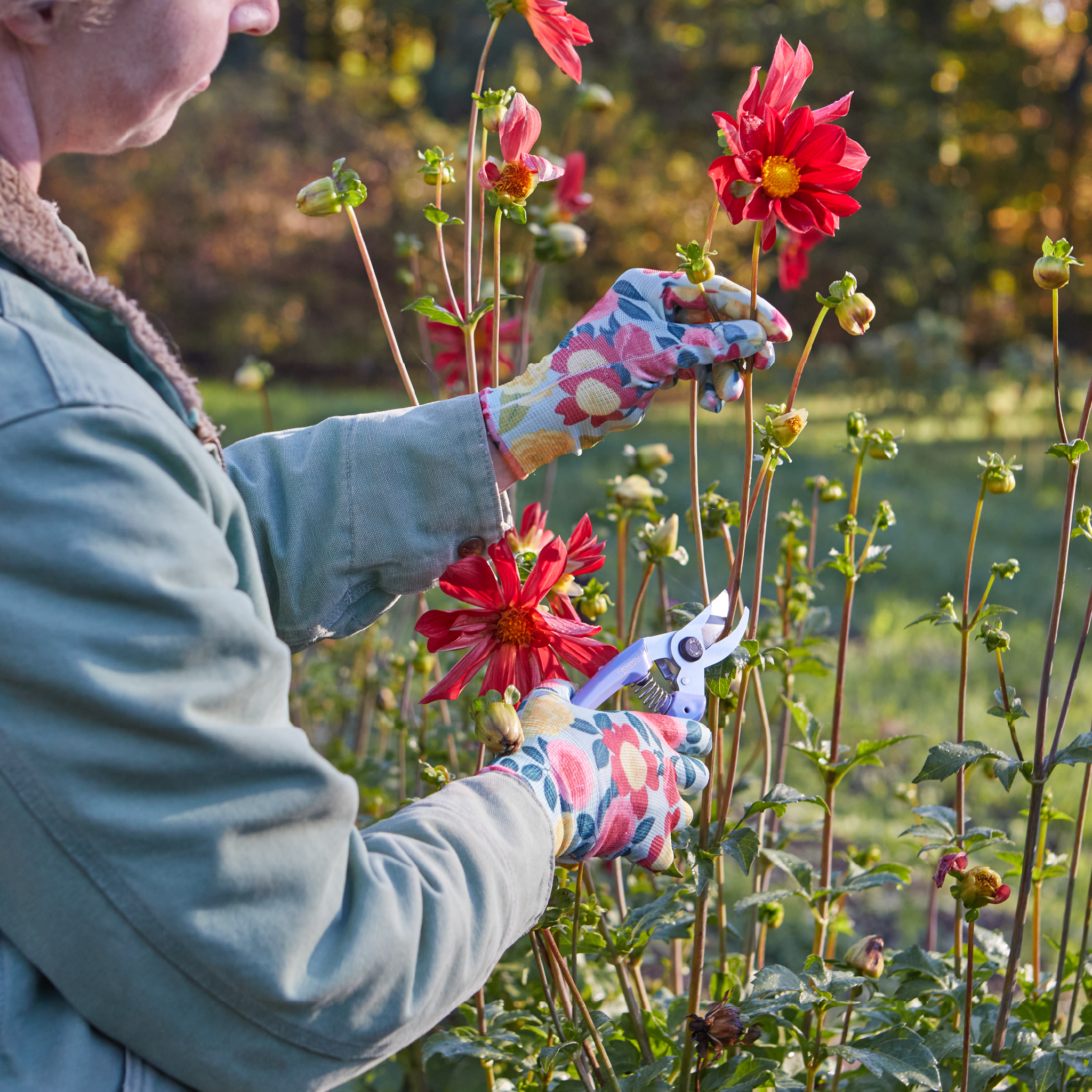 Womanswork Nitrile Weeder Gloves | Heirloom Boulevard