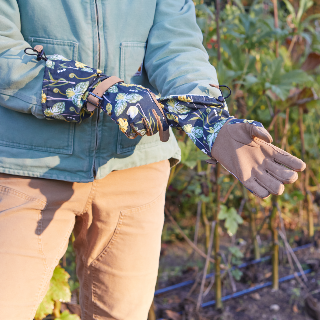 Womanswork Arm Saver Gloves | Heirloom Boulevard
