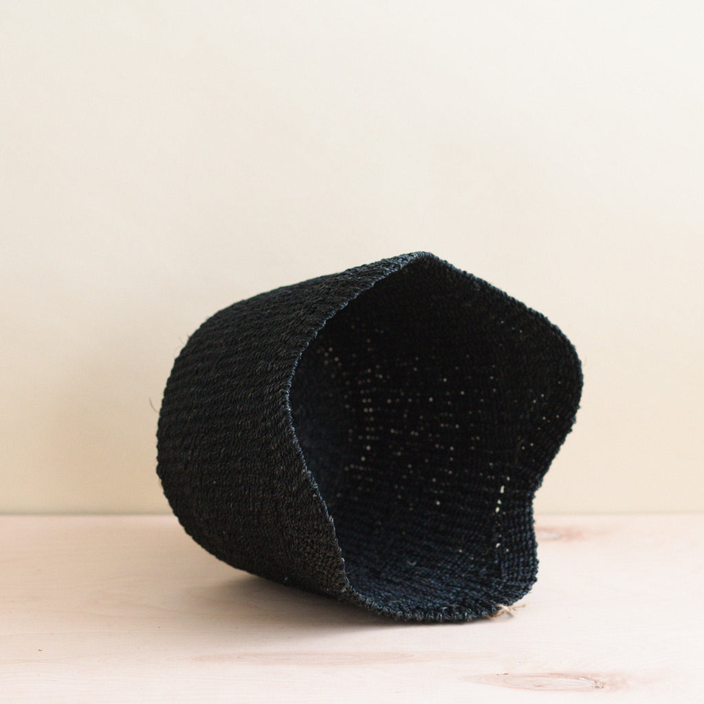LIKHÂ Black Scallop Basket - Handwoven Basket | LIKHÂ