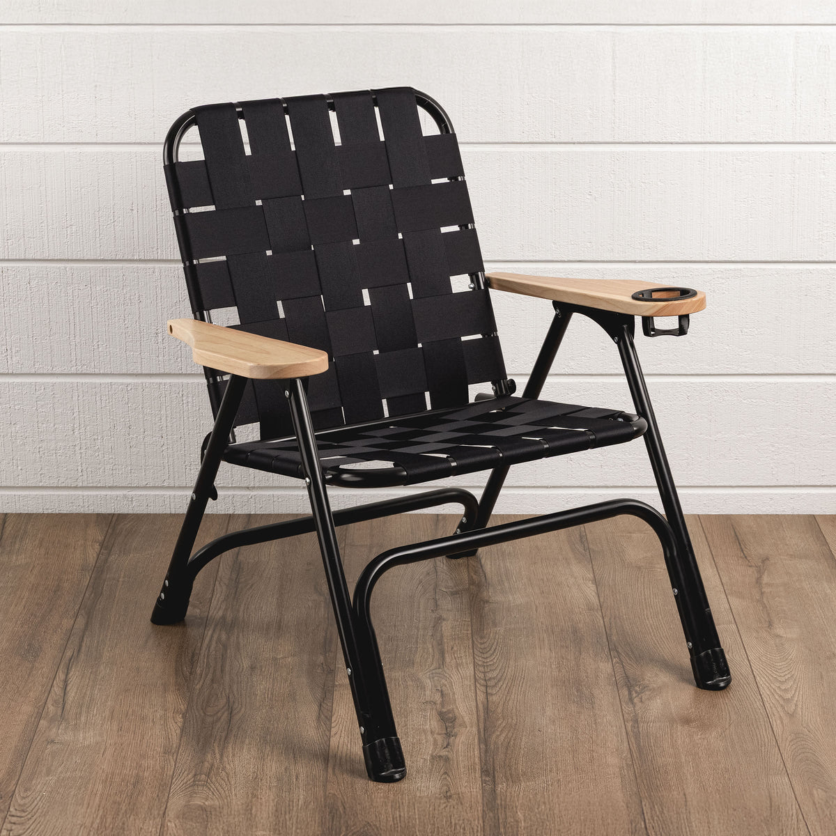 Oniva Lux Woven Camp Chair | Heirloom Boulevard