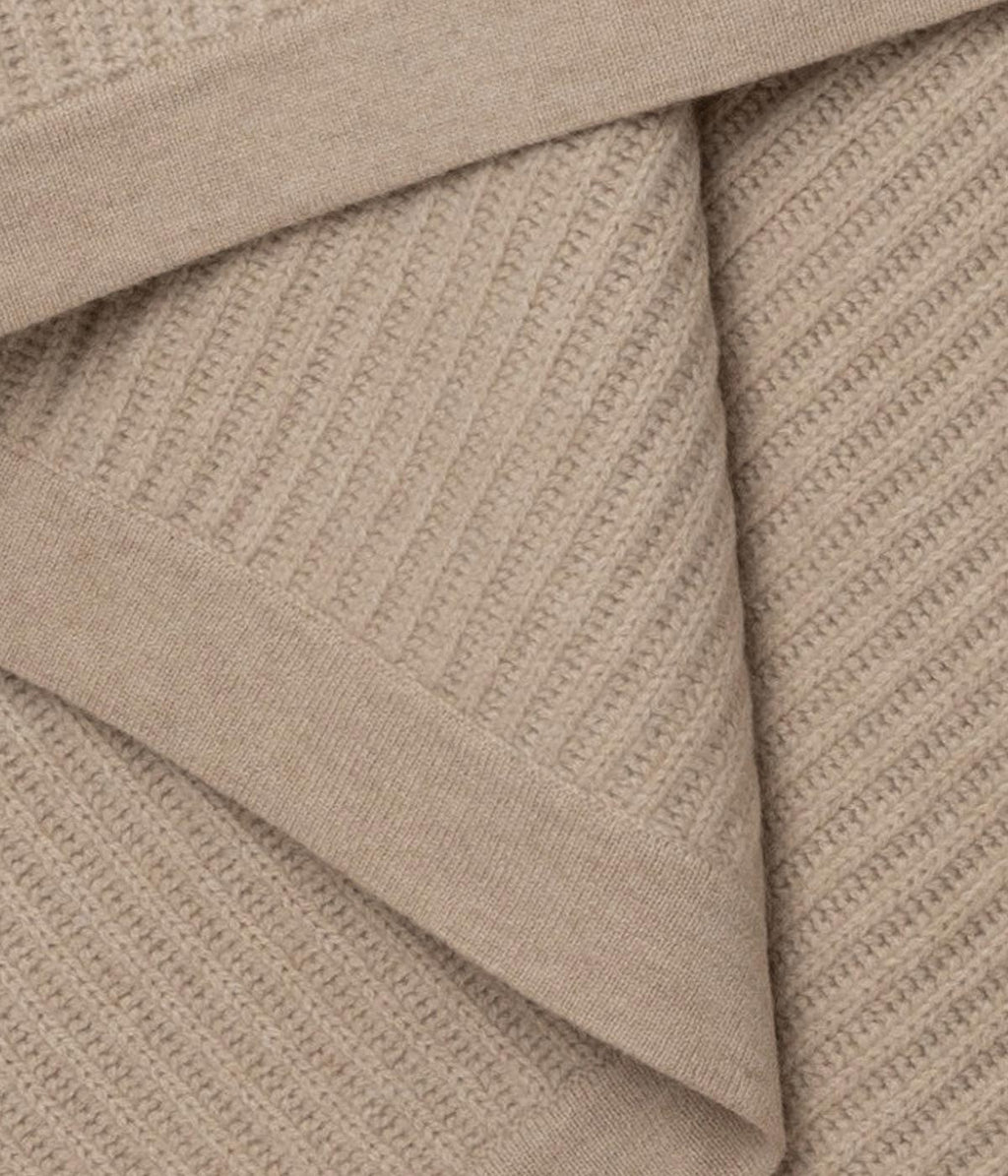 Fisherman's Knit Cashmere Throw | Heirloom Boulevard
