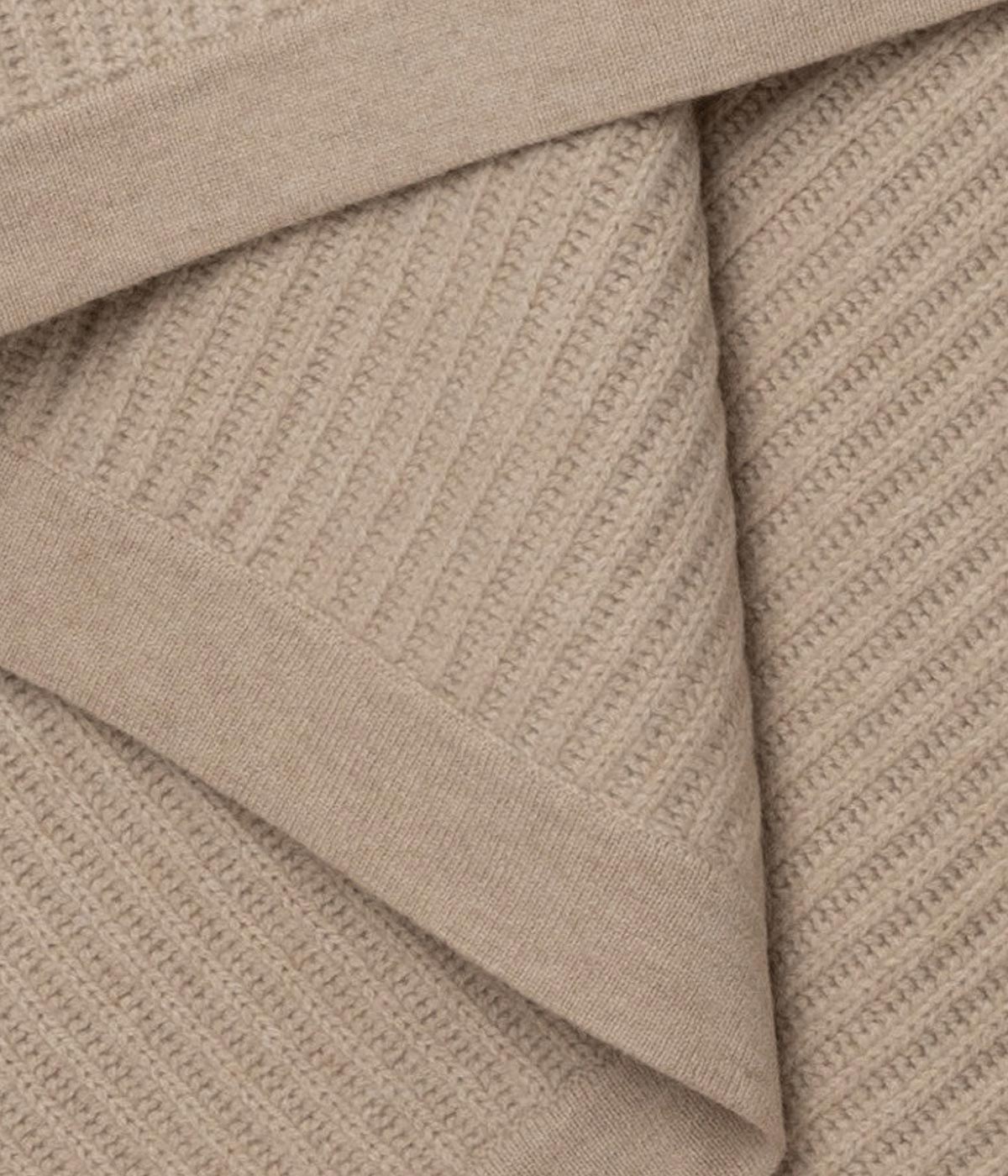 Fisherman's Knit Cashmere Throw | Heirloom Boulevard