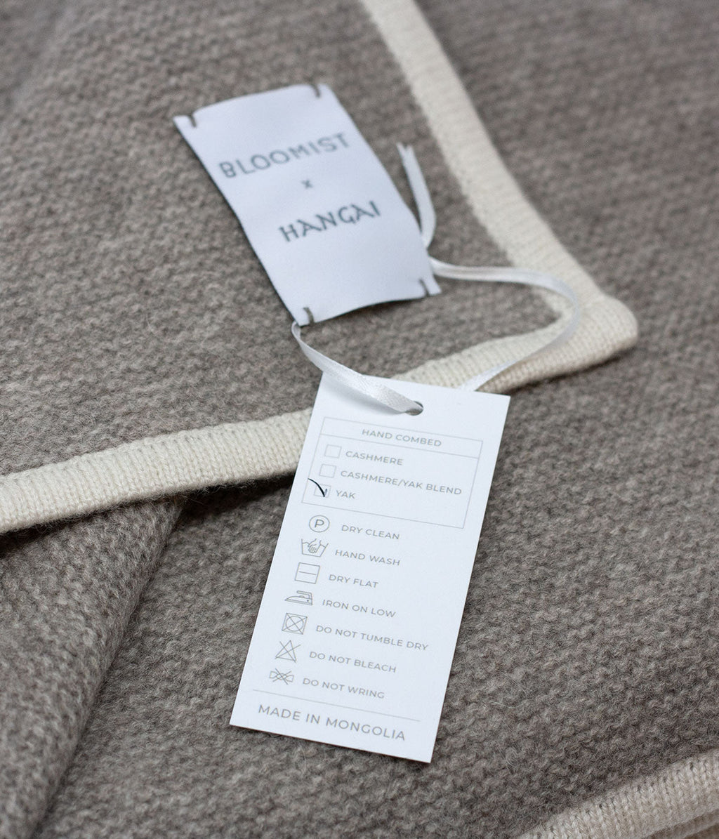 Bloomist Platinum and White Purl Knit Yak Down Throw | Heirloom Boulevard