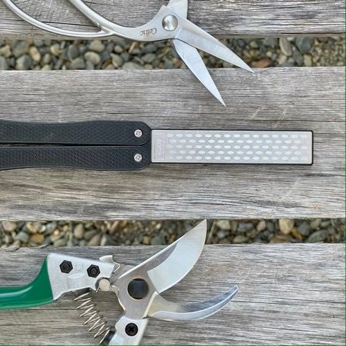 Garden Tool Sharpener - Diamond + Carbon Steel Hone Reversible Paddle For Sharpening Pruners, Clippers Mower Blades and Scissors | Heirloom Boulevard