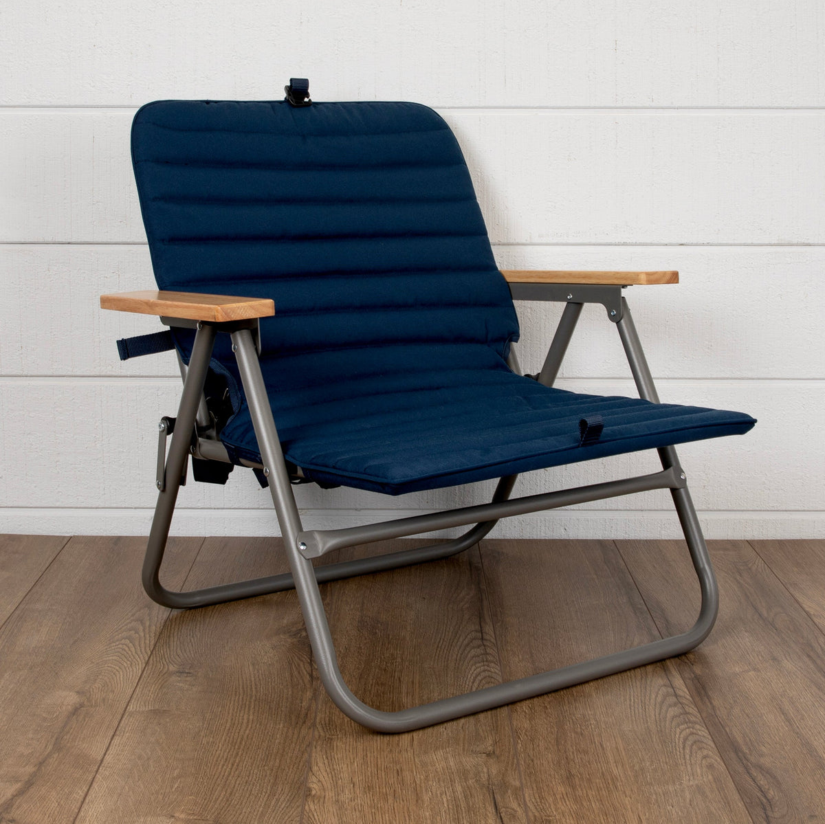 Oniva Descanso Padded Beach Chair Navy Blue | Heirloom Boulevard