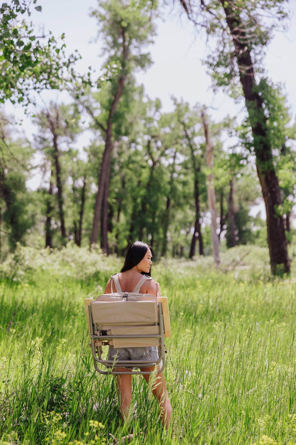 Oniva Descanso Padded Beach Chair | Heirloom Boulevard