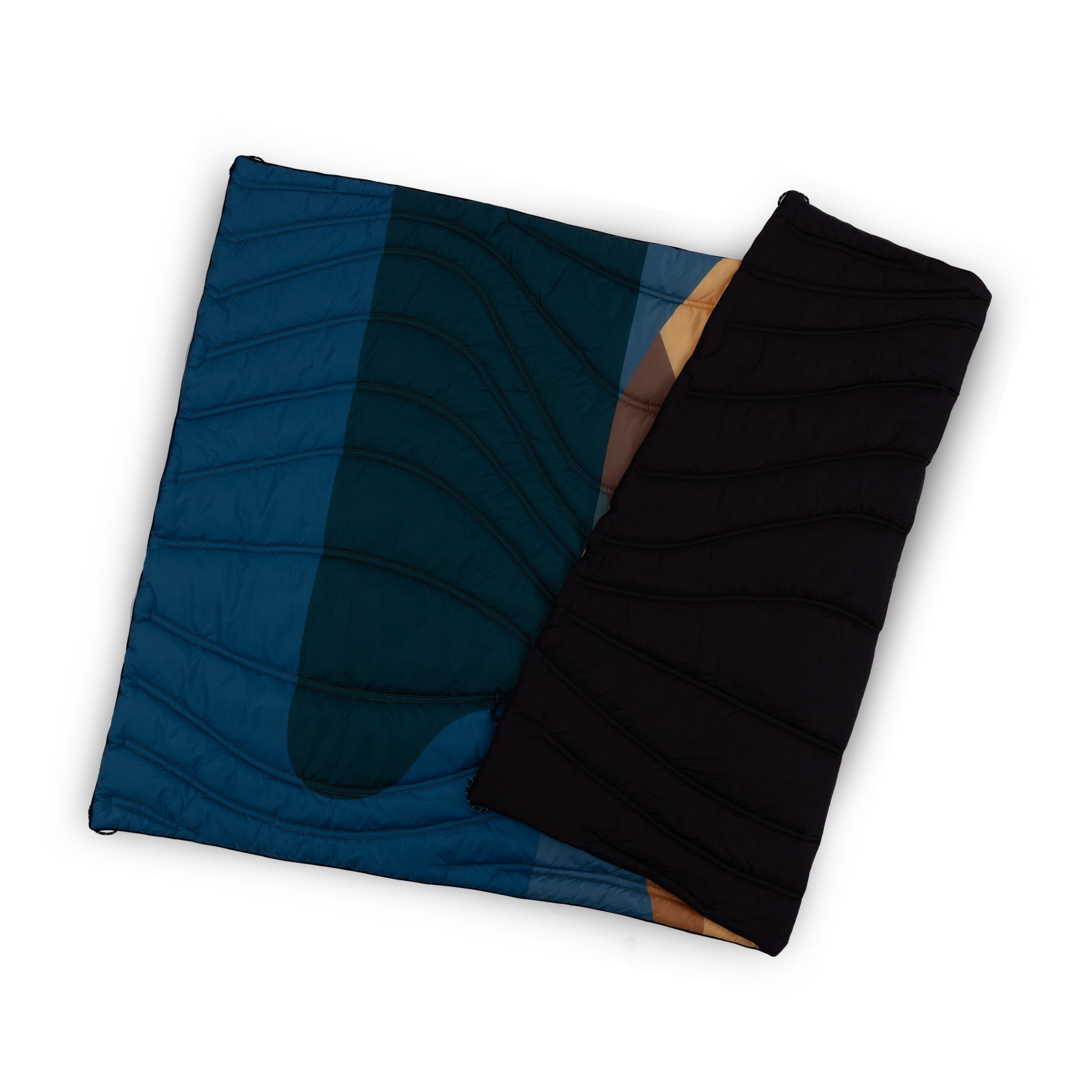 Oniva Aura Outdoor Puffer Blanket | Heirloom Boulevard