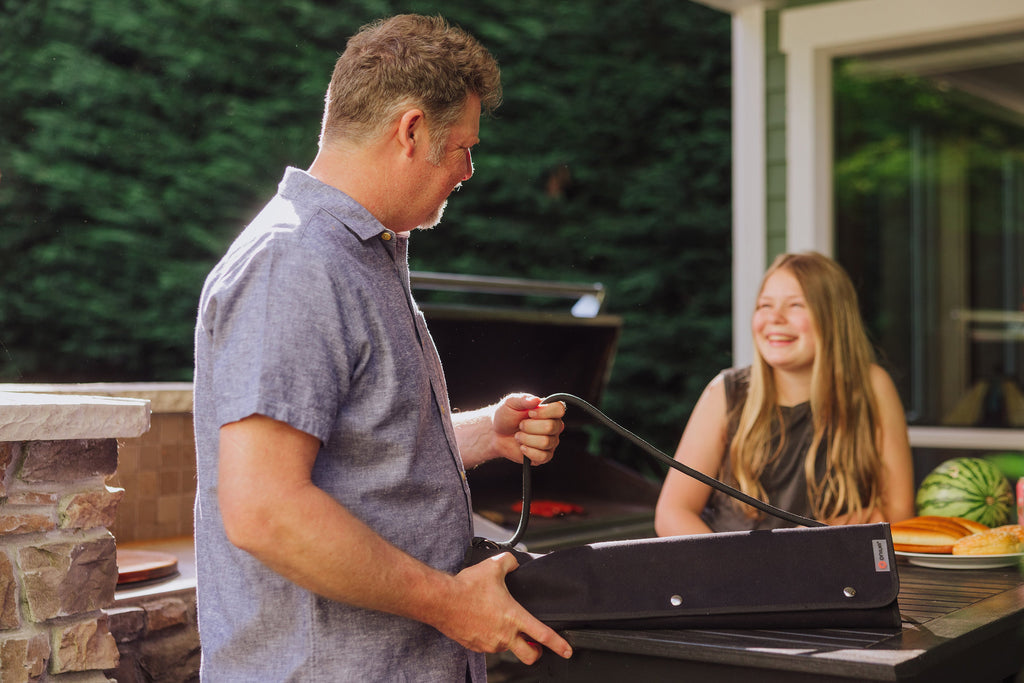Oniva BBQ Roll Up 3 Piece Set | Heirloom Boulevard