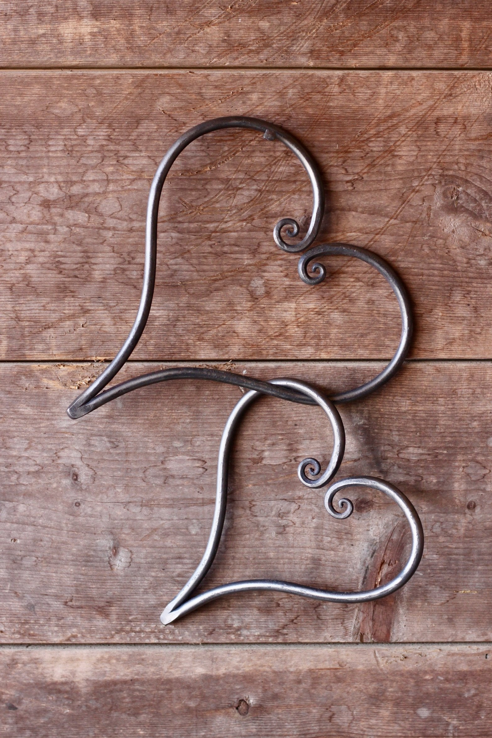Wicks Forge Personalized Linked Hearts | Heirloom Boulevard