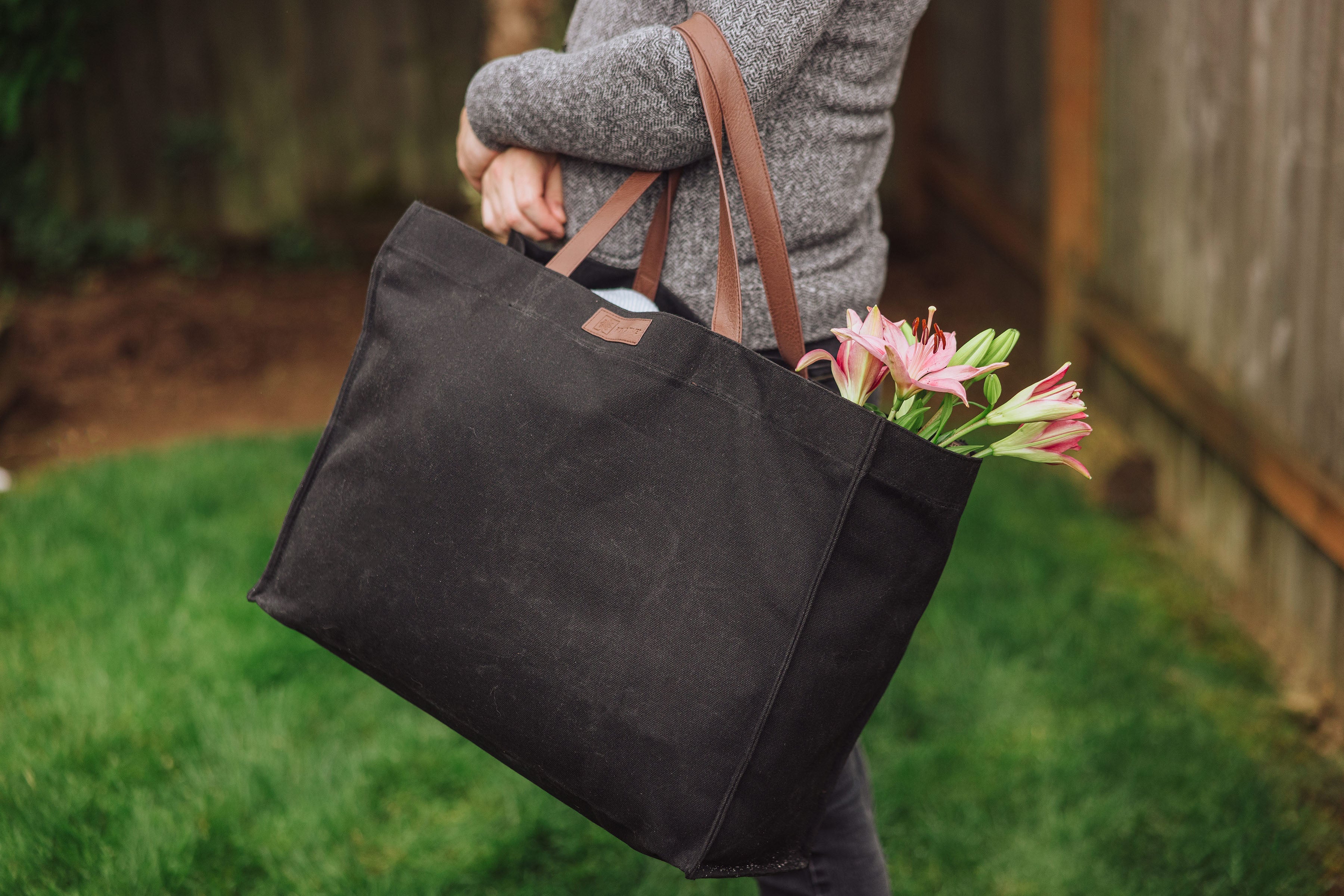 Legacy Market Waxed Canvas Tote with Leatherette Handles | Heirloom Boulevard