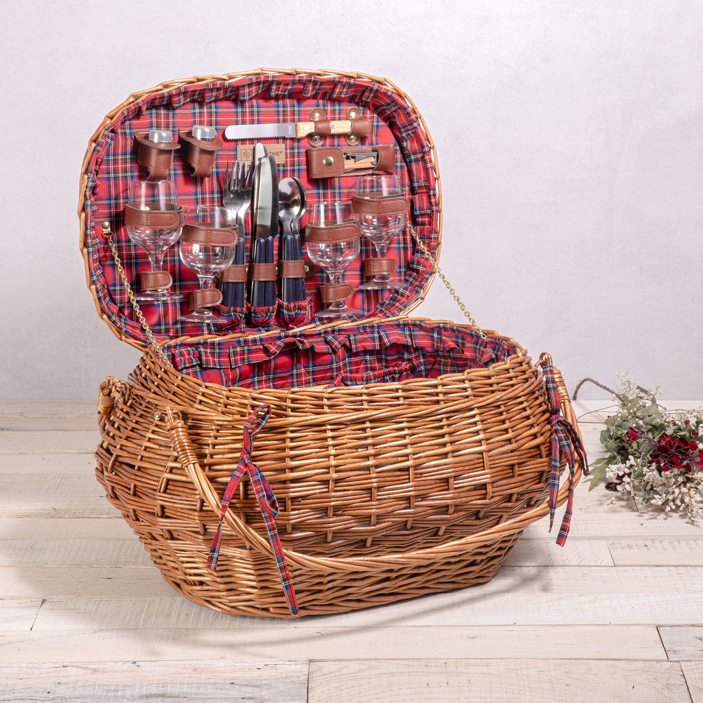 Picnic Time Highlander Picnic Basket | Heirloom Boulevard