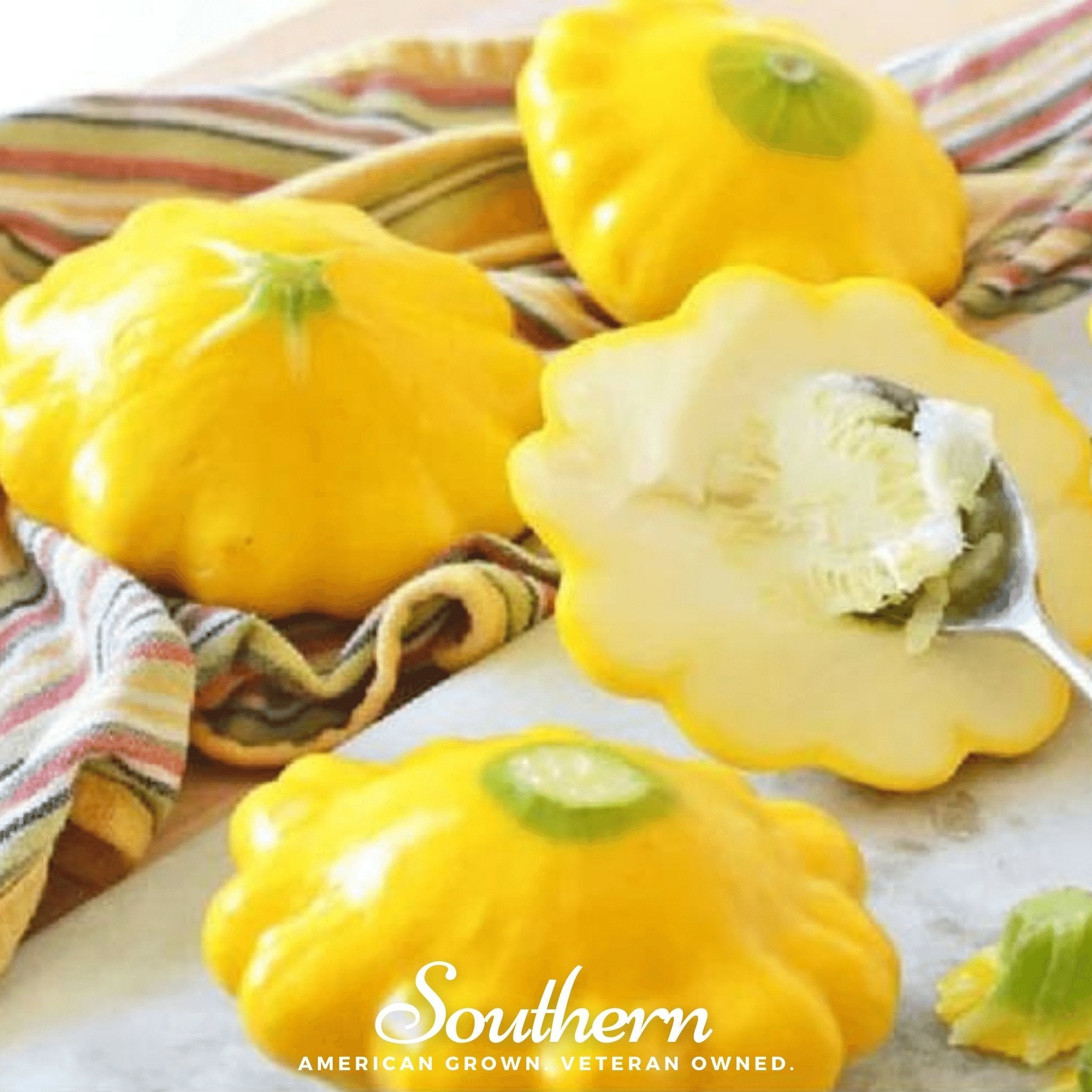 Scallop Yellow Bush Summer Squash – 25 Seeds | Heirloom Boulevard