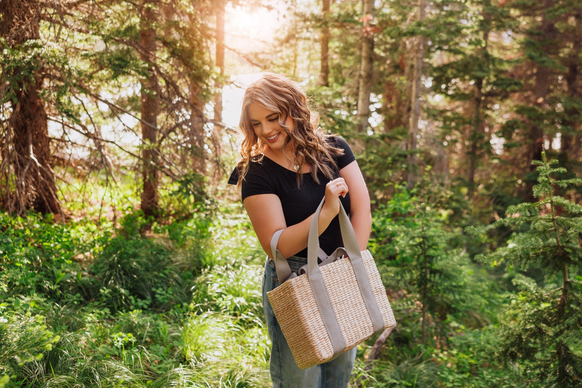 Picnic Time Parisian Picnic Basket | Heirloom Boulevard