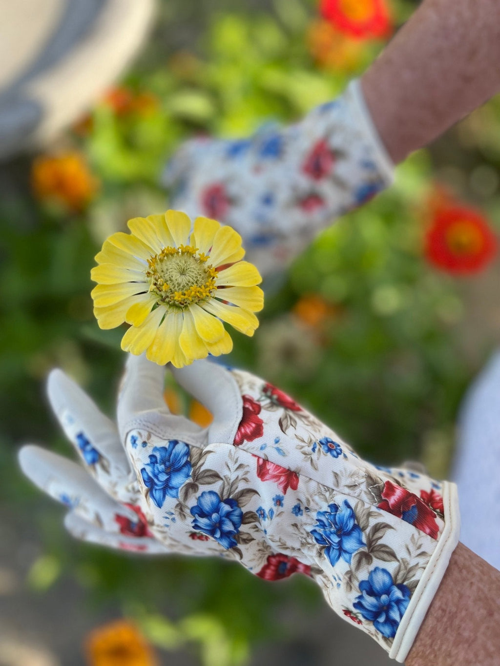 Women's Floral Gardening and Project Gloves "The Caroline" Medium | Heirloom Boulevard