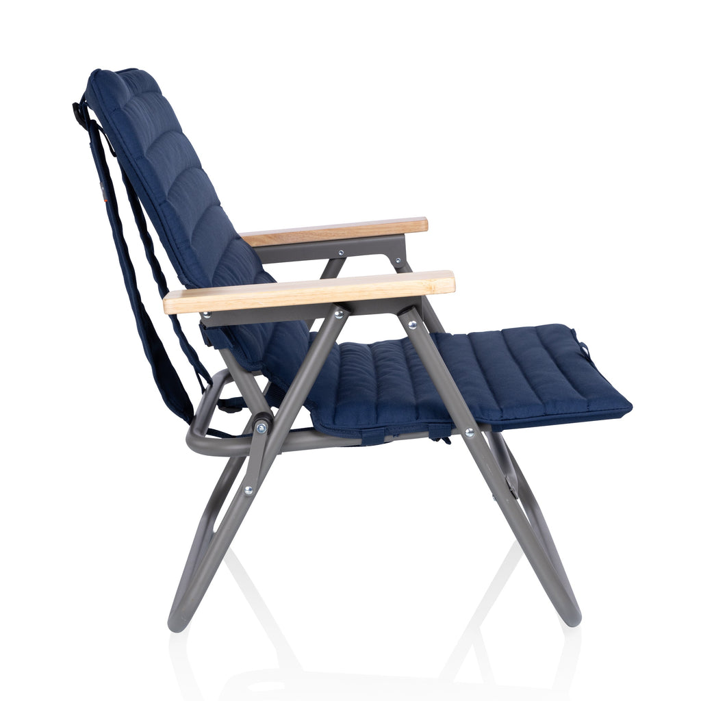 Oniva Descanso Padded Beach Chair | Heirloom Boulevard